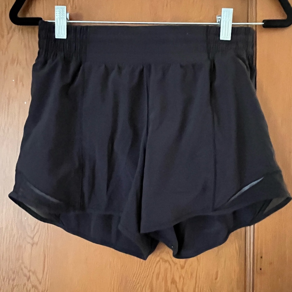 Black Lululemon running shorts